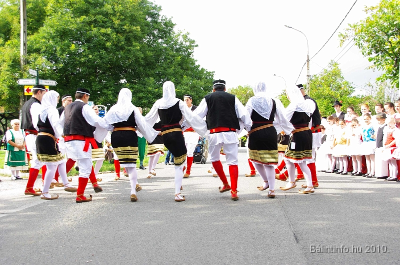 szureti_felvonulas_2010_082.jpg