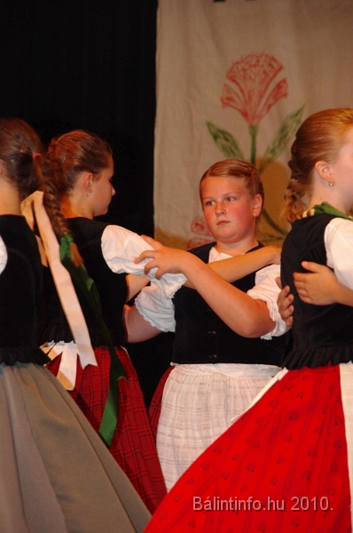 szureti_felvonulas_2010_229.jpg