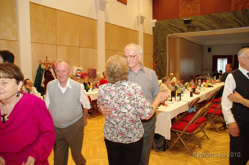 szureti_felvonulas_2010_236.jpg
