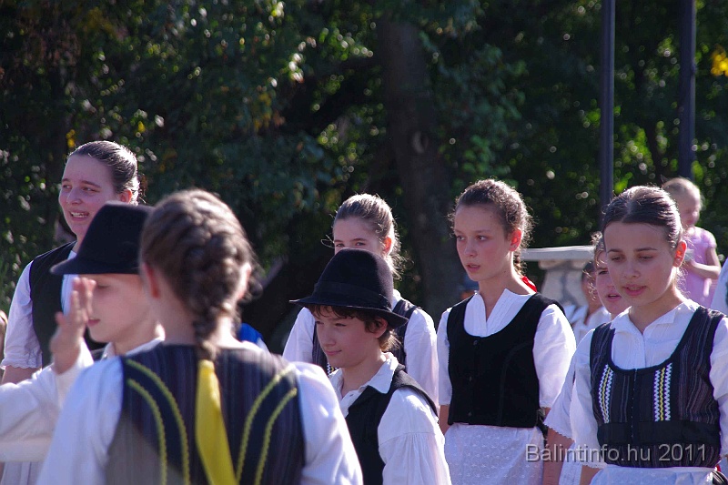 szureti_felvonulas_2011_082.jpg