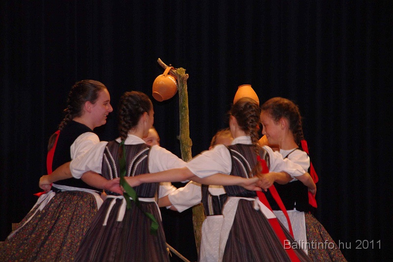 szureti_felvonulas_2011_146.jpg