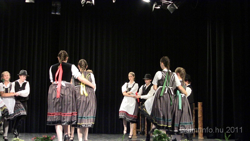 szureti_felvonulas_2011_309.jpg
