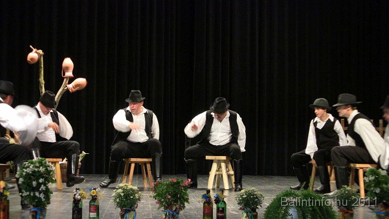 szureti_felvonulas_2011_324.jpg