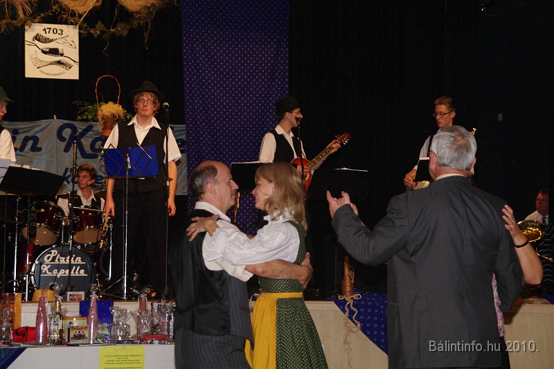 torokbalinti_szureti_bal_2010_055.jpg