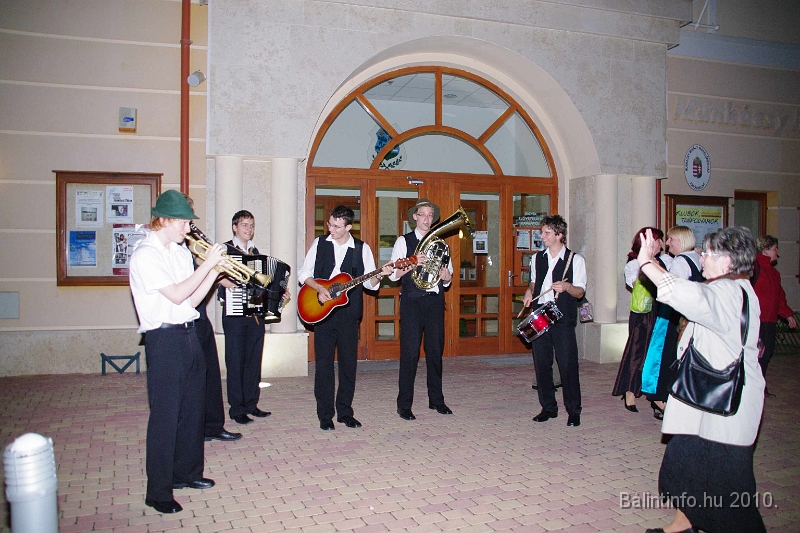 torokbalinti_szureti_bal_2010_079.jpg
