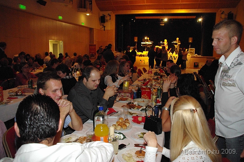 joakarat_bal_2009_torokbalint_036.jpg