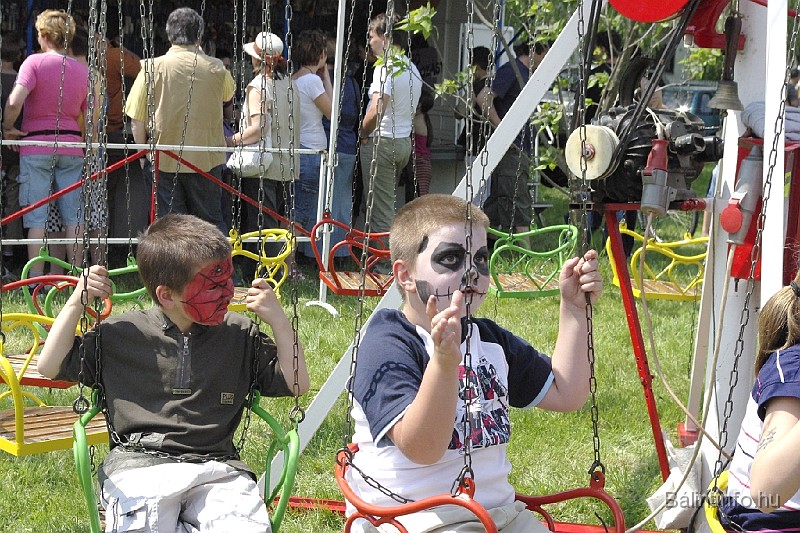 varosi_majalis_2009_0046.jpg