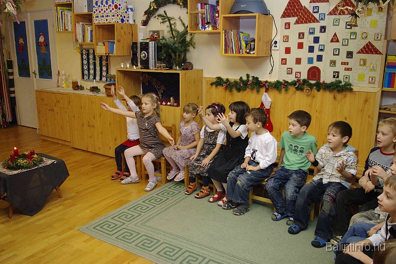 mikulas_csupasziv_2008_007.jpg