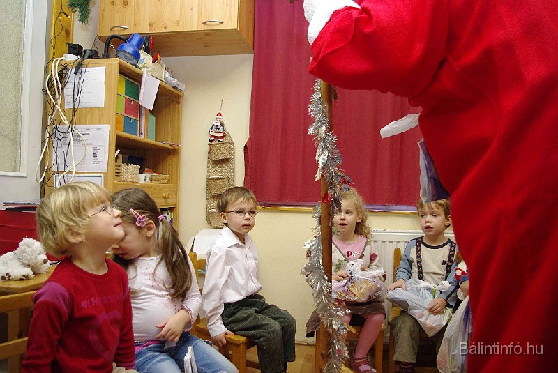 mikulas_csupasziv_2008_088.jpg