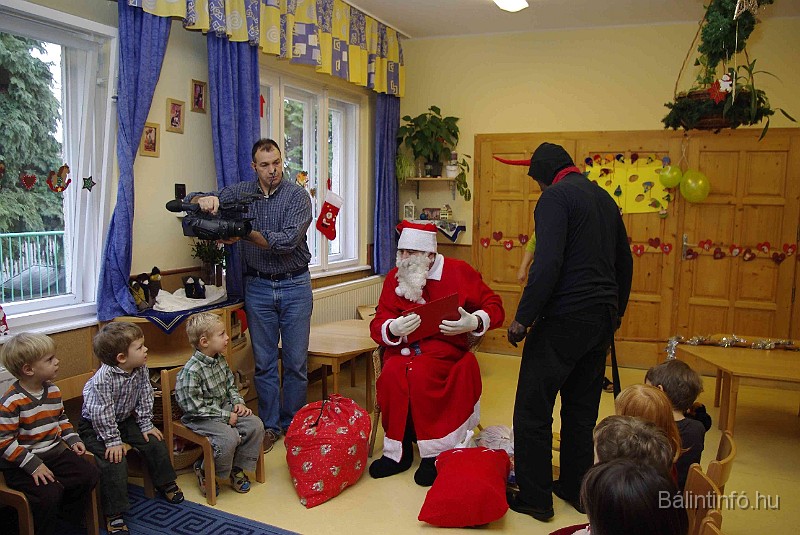 mikulas_csupasziv_2008_094.jpg