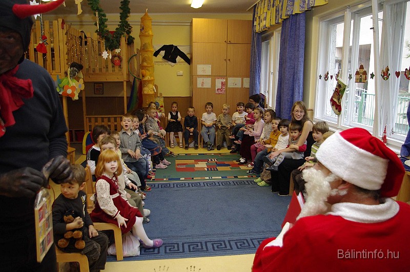 mikulas_csupasziv_2008_159.jpg