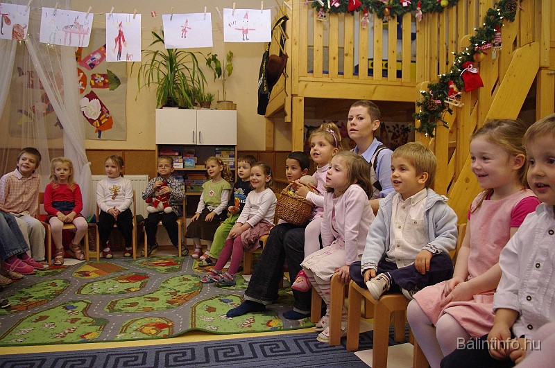 mikulas_csupasziv_2008_170.jpg