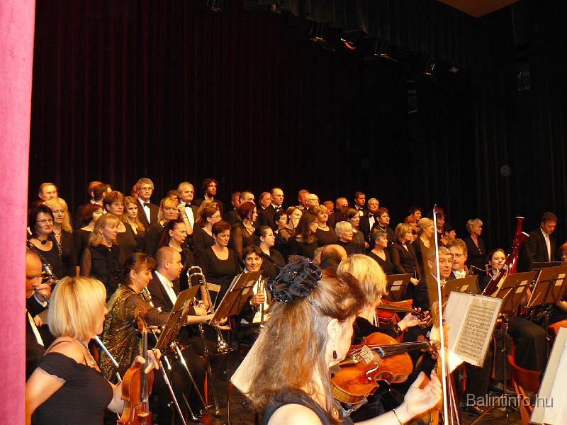 mozart_requiem_006.jpg