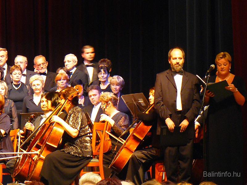 mozart_requiem_008.jpg