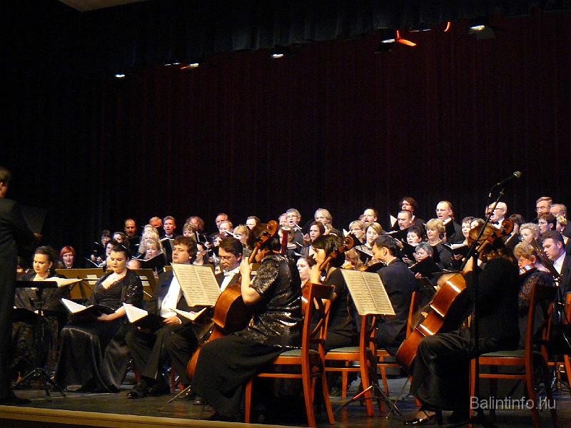 mozart_requiem_025.jpg