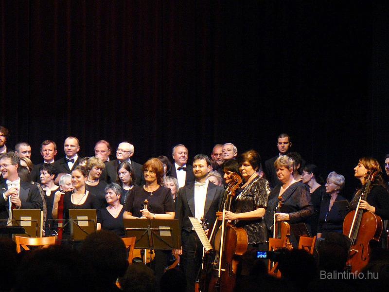 mozart_requiem_034.jpg