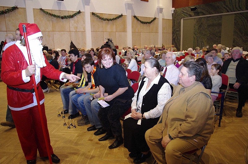 nyugdijasmikulas_2008_015.jpg