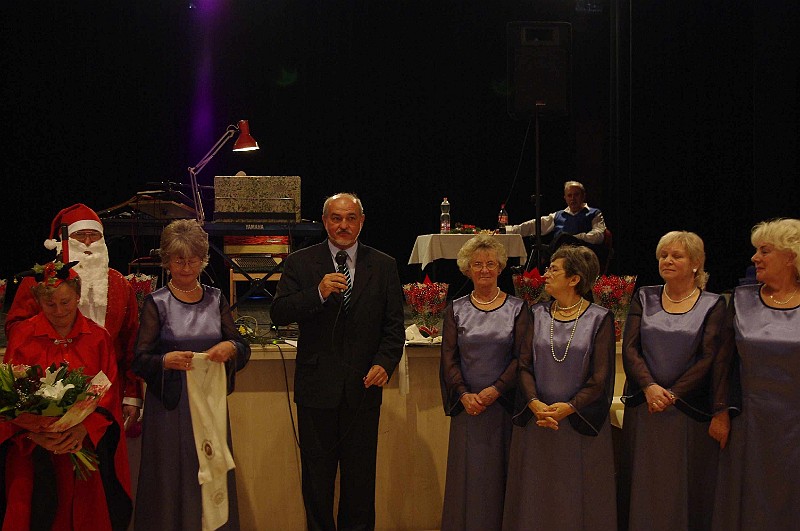 nyugdijasmikulas_2008_053.jpg