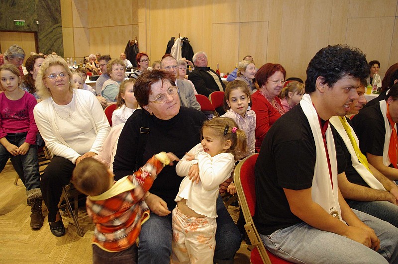 nyugdijasmikulas_2008_061.jpg