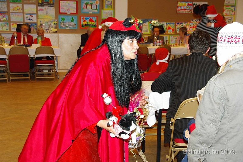 torokbalint_nyugdijasmikulas_2009_004.jpg