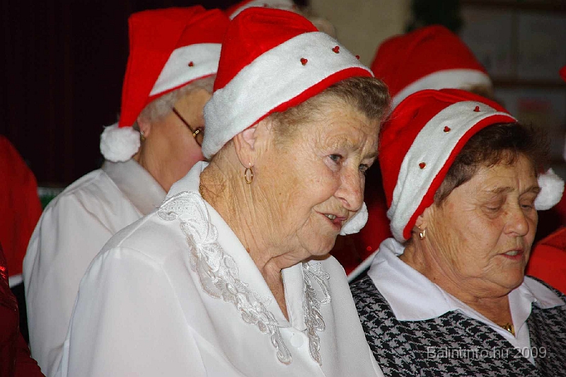 torokbalint_nyugdijasmikulas_2009_026.jpg