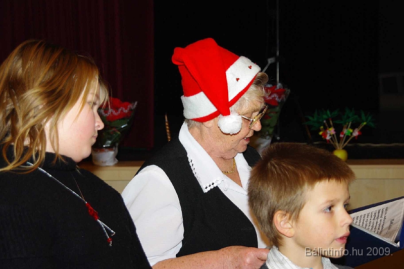 torokbalint_nyugdijasmikulas_2009_027.jpg