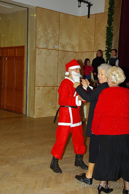 torokbalint_nyugdijasmikulas_2009_086.jpg