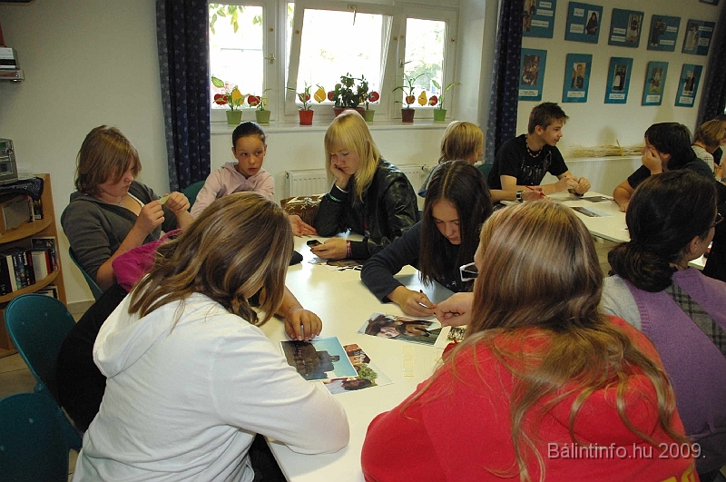 susseni_diakok_bucsuztatasa_2009_006.jpg