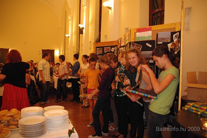 susseni_diakok_bucsuztatasa_2009_088.jpg