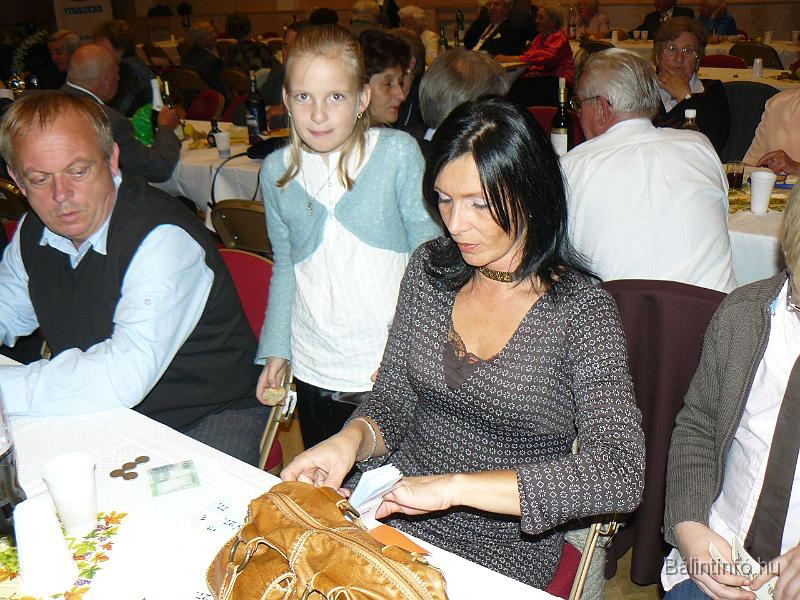 szuretibal_2008_037.jpg