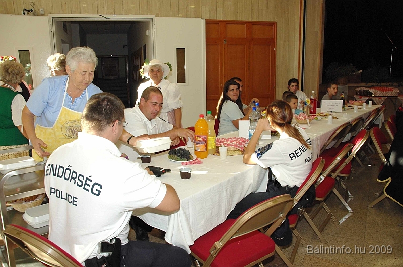 szuretibal_2009_114.jpg