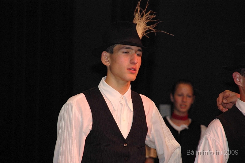 szuretibal_2009_136.jpg
