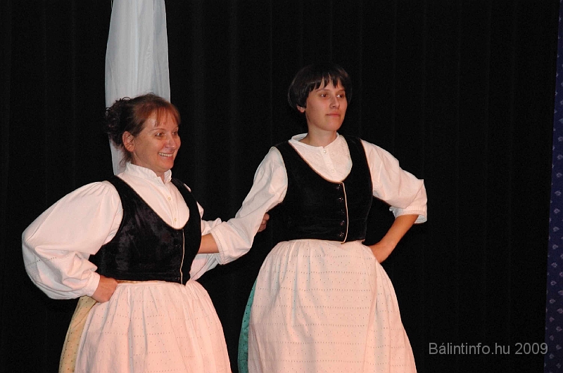 szuretibal_2009_159.jpg
