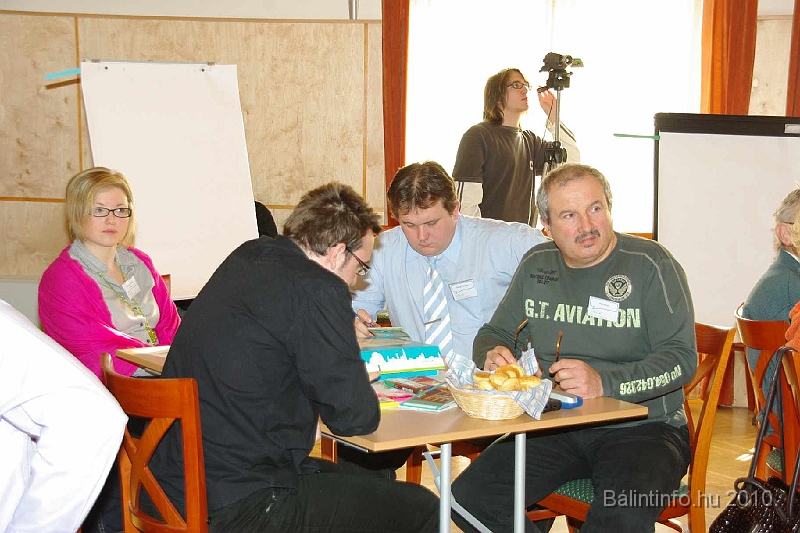 varosfejlesztocsapatjatek_2010_017.jpg