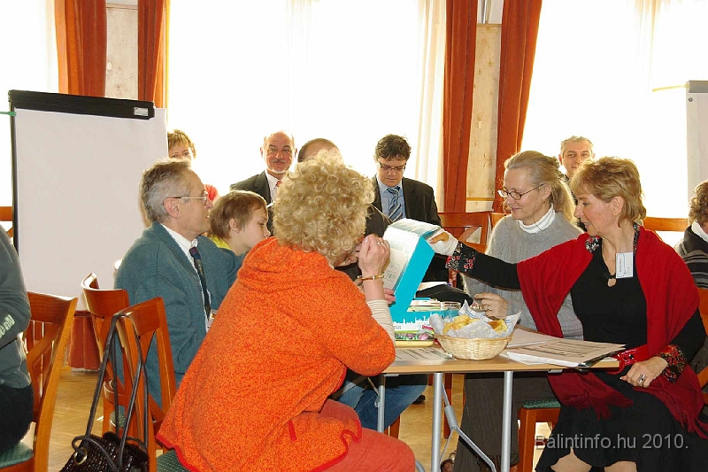 varosfejlesztocsapatjatek_2010_018.jpg