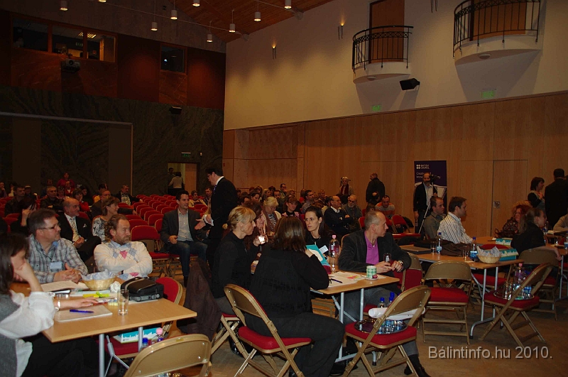 varosfejlesztocsapatjatek_2010_087.jpg