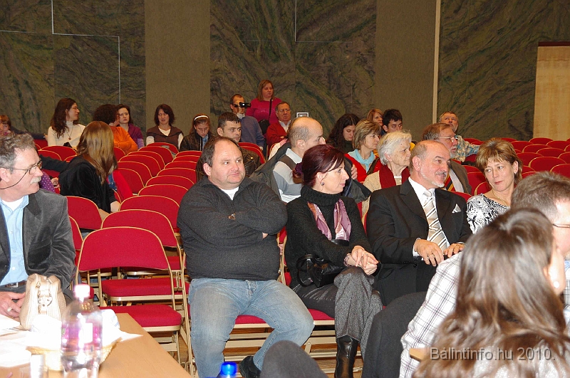 varosfejlesztocsapatjatek_2010_091.jpg