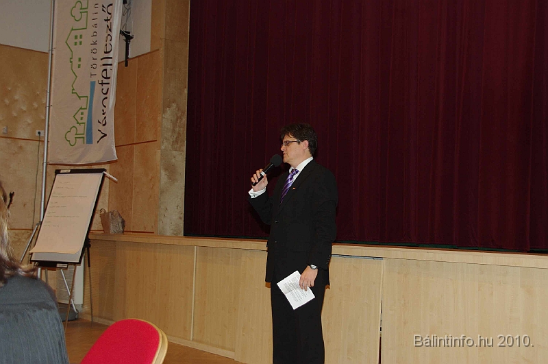 varosfejlesztocsapatjatek_2010_186.jpg