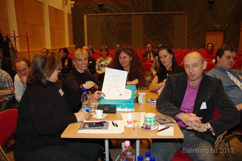 varosfejlesztocsapatjatek_2010_187.jpg