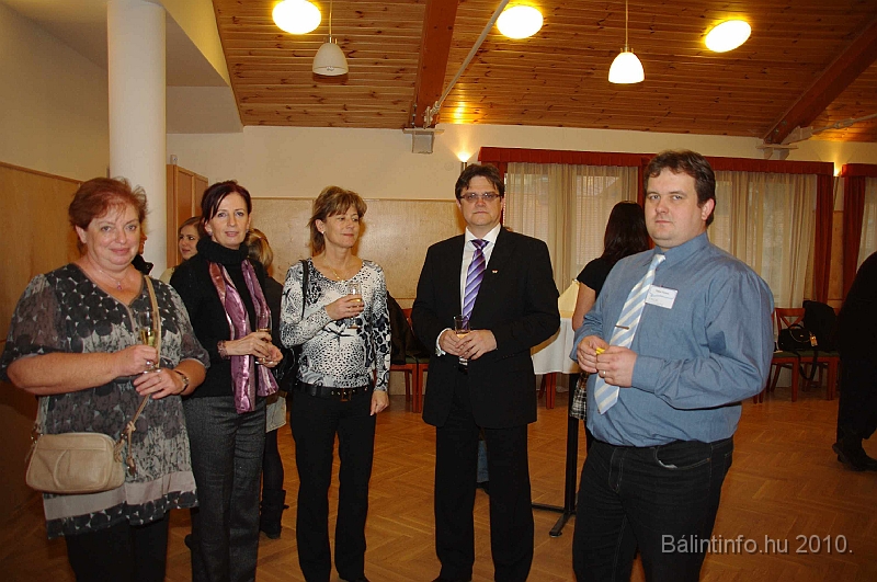 varosfejlesztocsapatjatek_2010_194.jpg